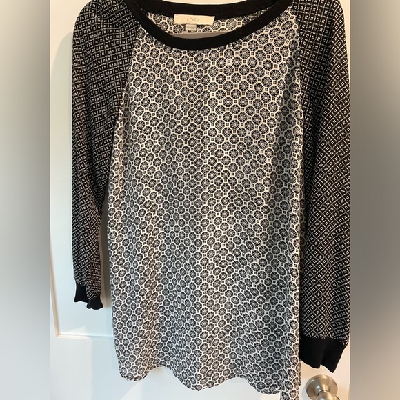 LOFT Tops - Loft XS Maternity Blouse
